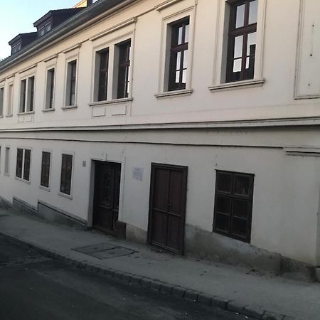 Sziklai Apartman Veszprém المظهر الخارجي الصورة